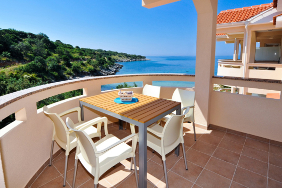 Wohnen - romantic suite balcony